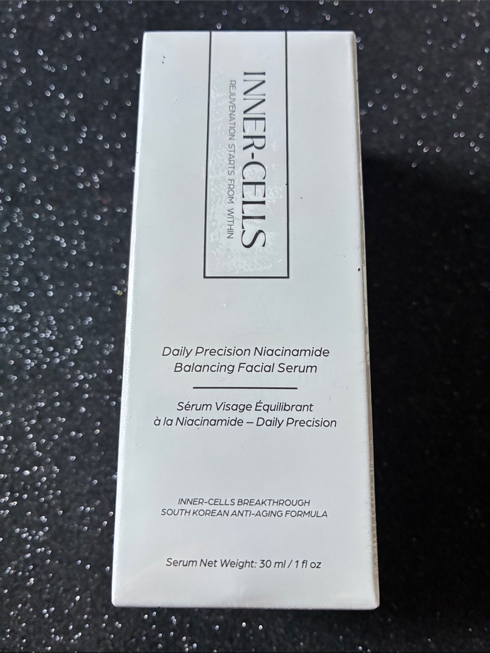 Daily Precision Niacinamide Balancing Facial Serum - White